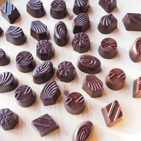 高カカオチョコのローチョコレート通販